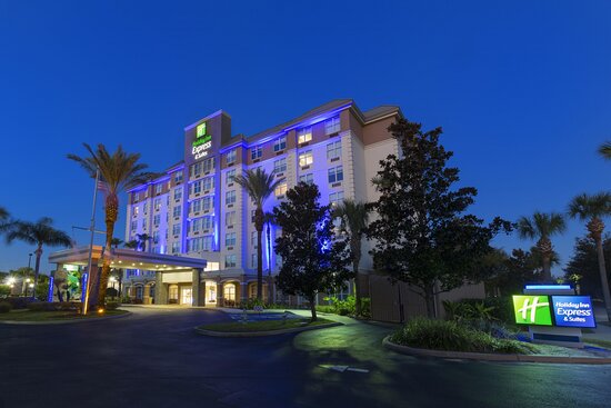 Holiday Inn Express & Suites S Lake Buena Vista by IHG