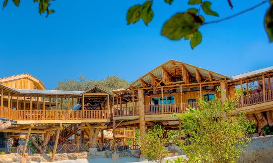 The Resort At Schlitterbahn