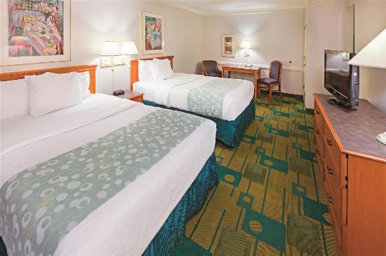 The Grand By Capital O Texarkana I-30