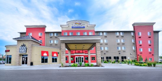 Baymont By Wyndham Grand Forks