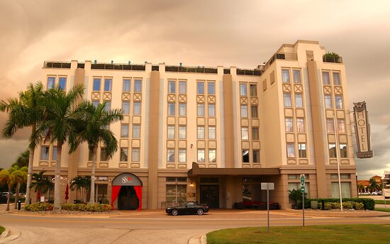 Wyvern Hotel