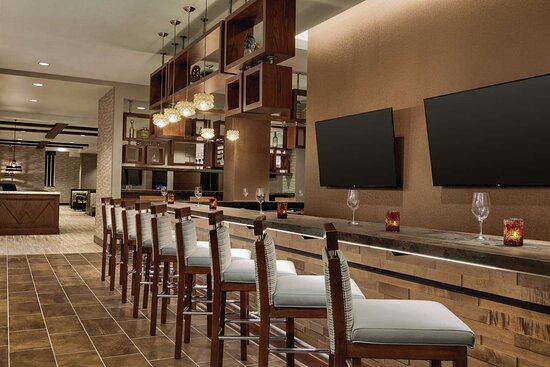 Embassy Suites by Hilton South Jordan Salt Lake City