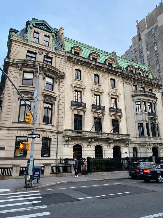Best Western Premier Empire State Hotel