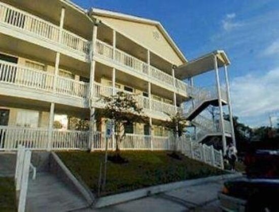 InTown Suites Extended Stay Gulfport MS