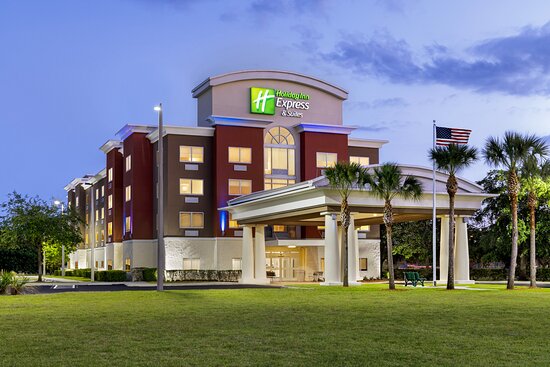 Holiday Inn Express & Suites Fort Pierce West by IHG