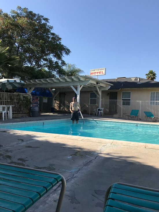 Lake Elsinore Hot Springs Motel