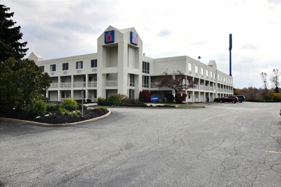Motel 6 Cleveland-Willoughby