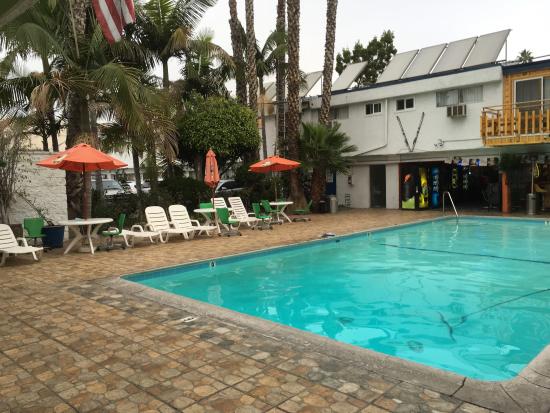Tradewinds Airport Hotel