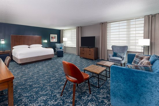 Four Points By Sheraton Huntsville Airport