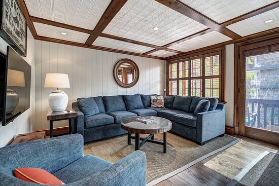 The Lodge at Vail, a RockResort by Vail Resorts