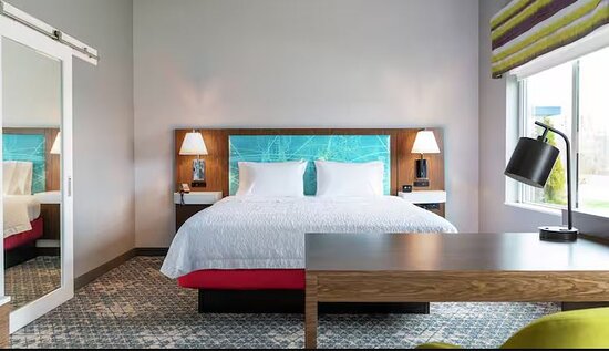 Hampton Inn & Suites By Hilton Louisville East Oxmoor
