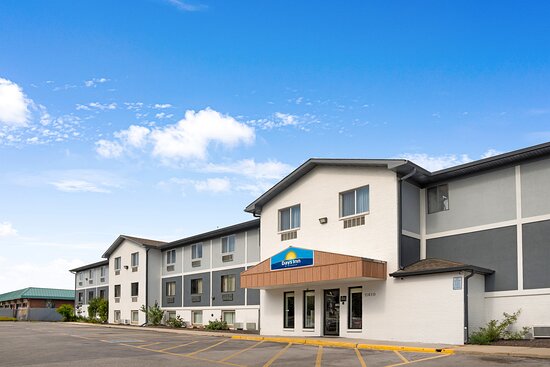 Days Inn by Wyndham Omaha