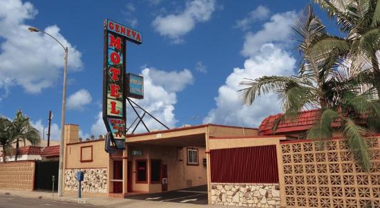 Geneva Motel