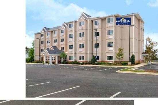 Microtel Inn & Suites by Wyndham Tuscaloosa Near University