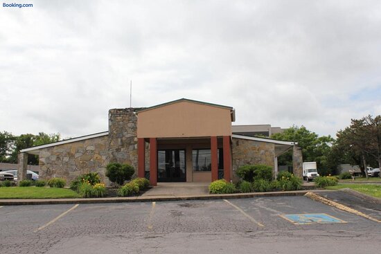 Executive Inn and Suites