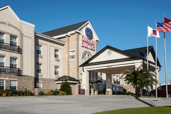 Comfort Suites