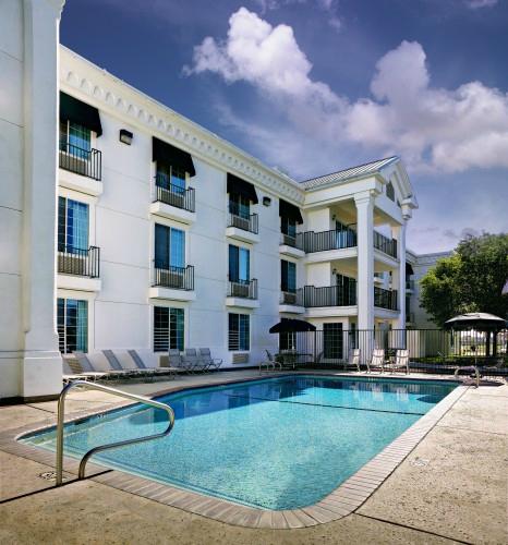 The Sequoia Inn