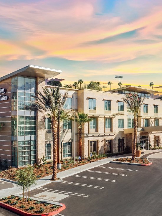 Hampton Inn & Suites Mission Viejo