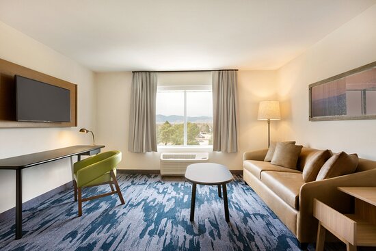 Fairfield By Marriott Inn & Suites Boulder Longmont