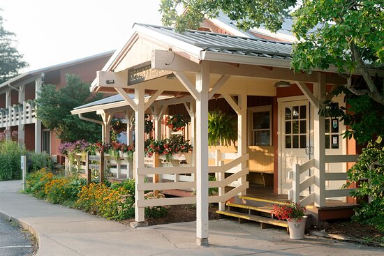 Brown County Inn