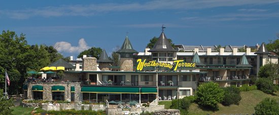 Weathervane Terrace Inn & Suites