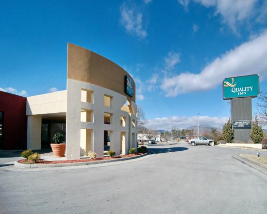 Quality Inn Roanoke Airport