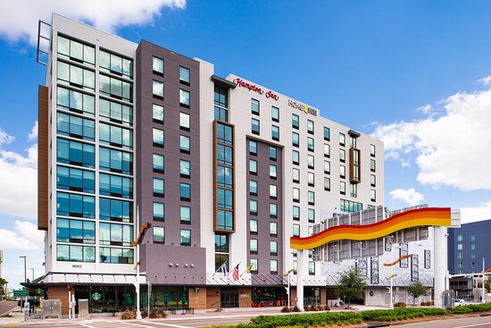 Home2 Suites by Hilton Tampa Downtown Channel District