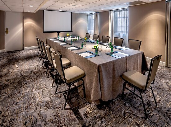 InterContinental Chicago Magnificent Mile by IHG