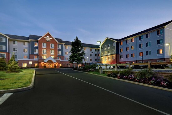 Homewood Suites By Hilton Southington, CT
