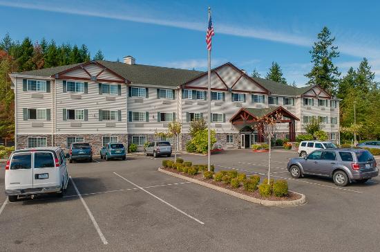 FairBridge Inn & Suites Dupont