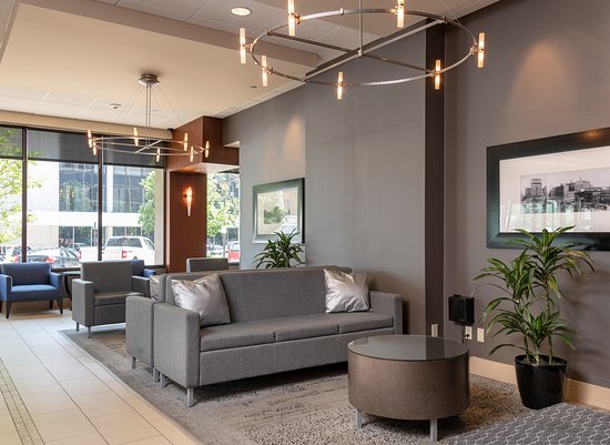 DoubleTree by Hilton Hotel Cleveland Downtown - Lakeside