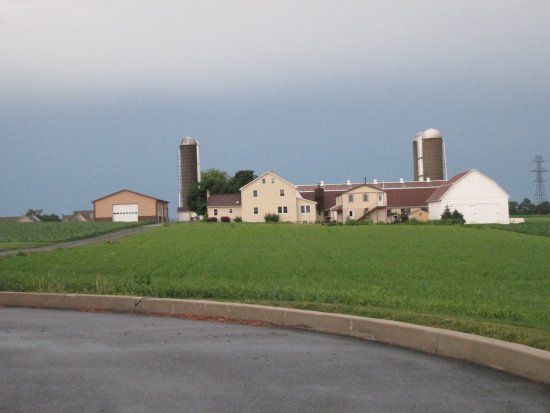 Olde Amish Inn