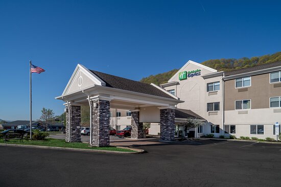 Holiday Inn Express & Suites Charleston-kanawha City By IHG