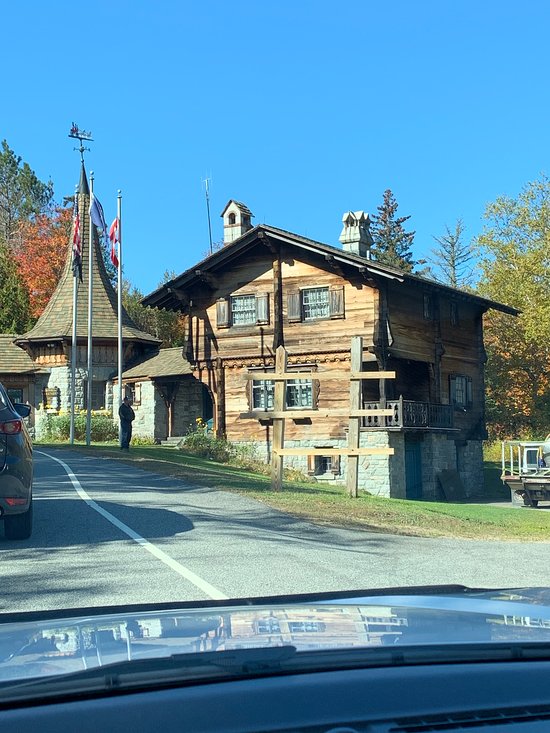 Cobble Mountain Lodge