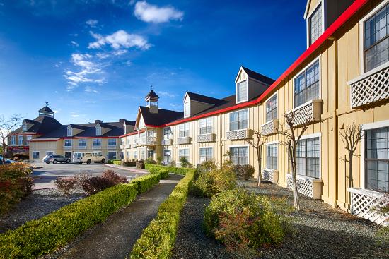 Red Lion Inn & Suites Auburn CA