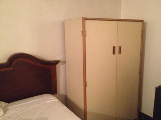 Budget Inn