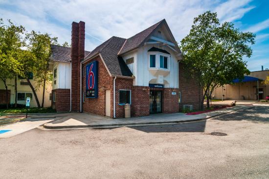 Motel 6 Chicago North Central - Arlington Heights