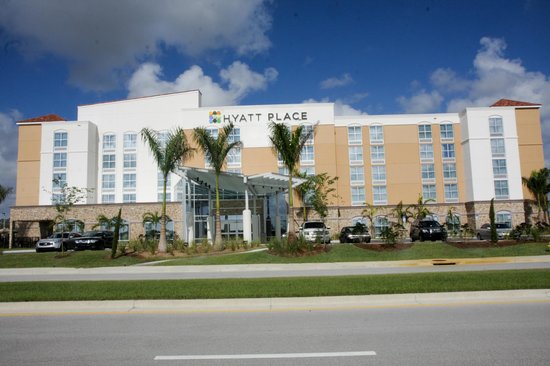 Hyatt Place Fort Myers/At The Forum