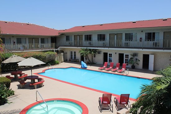 California Suites Hotel