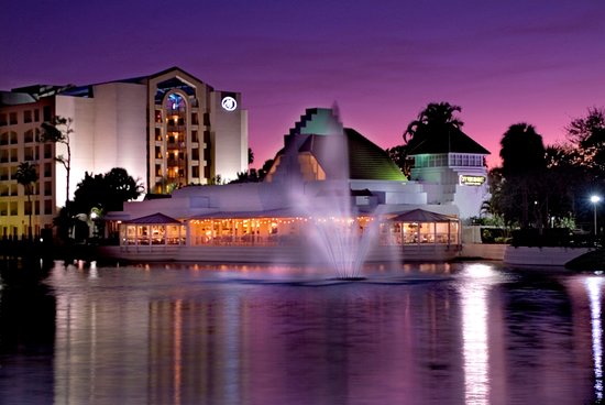 Hilton Boca Raton Suites