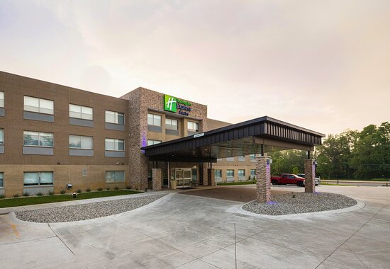 Holiday Inn Express & Suites Portage By IHG