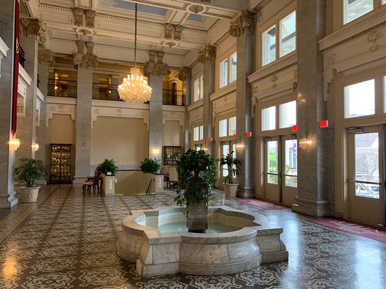 Hotel Bentley