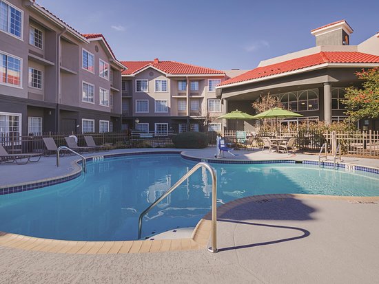 La Quinta Inn & Suites by Wyndham Austin Near the Domain
