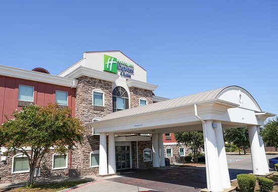 Holiday Inn Express & Suites Dallas Southwest-Cedar Hill by IHG