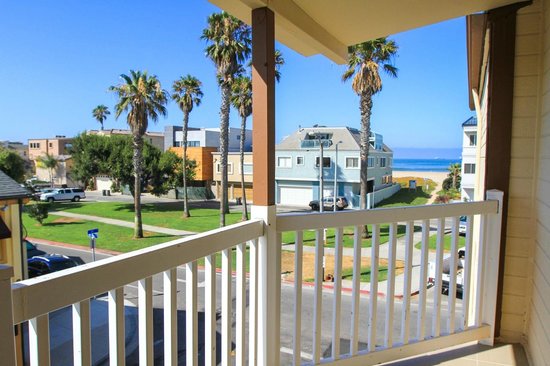 Ocean Surf Inn & Suites