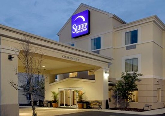 Sleep Inn & Suites University / Shands