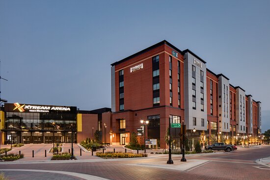 Staybridge Suites Iowa City - Coralville by IHG