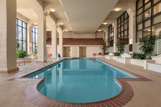 Embassy Suites by Hilton Baton Rouge