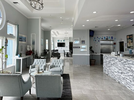 BayVue Hotel, Resort & Suites