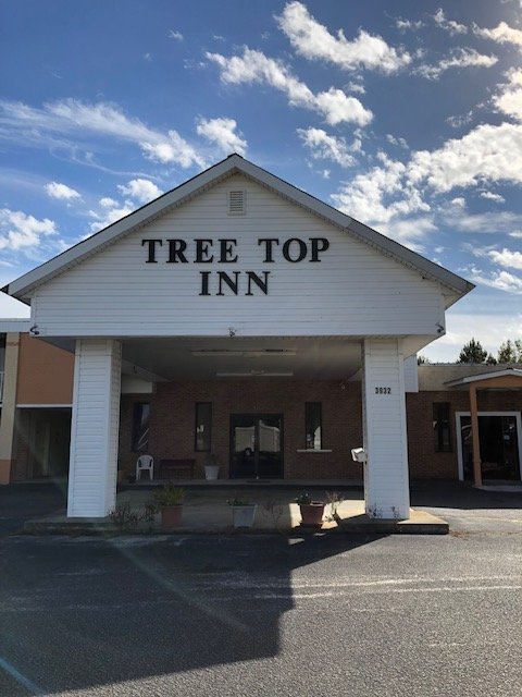 Tree Top Inn Florence